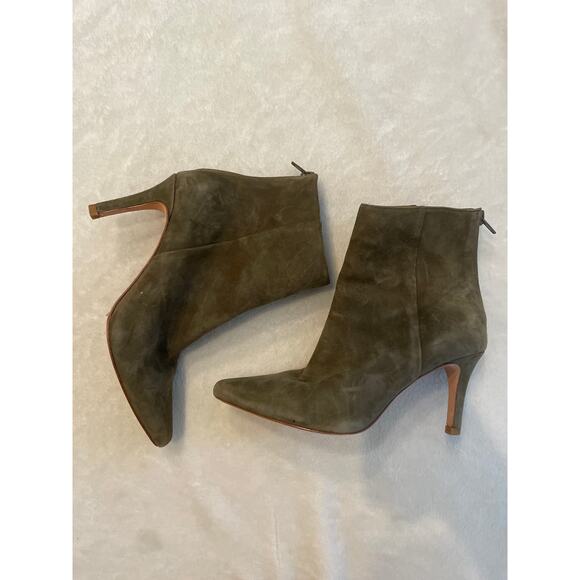 RAYE X House Of Harlow 1960 Lily Bootie 5.5M Olive Green Suede Zip Ankle Boots - Picture 1 of 7